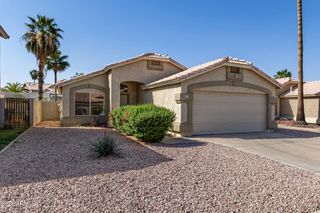 921 E FOLLEY Street, Chandler, AZ 85225
