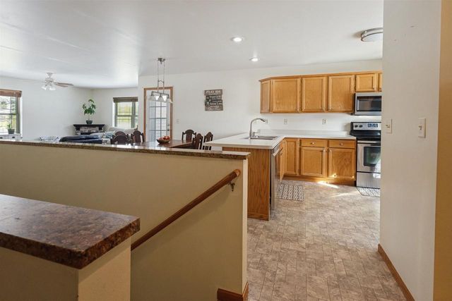 1016 WILDWOOD DRIVE, Stevens Point, WI 54482