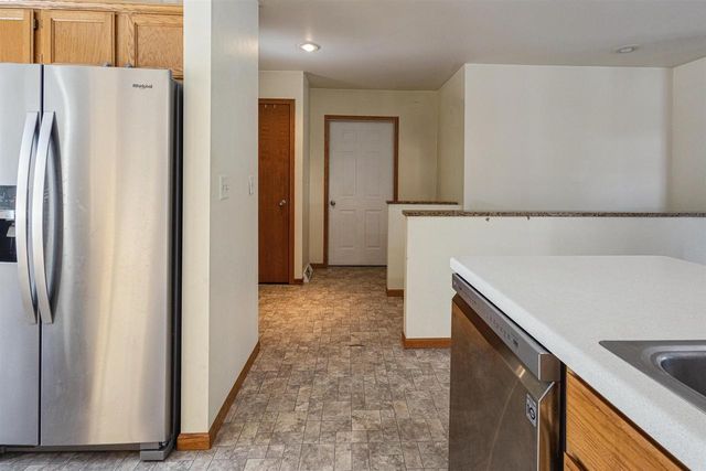 1016 WILDWOOD DRIVE, Stevens Point, WI 54482