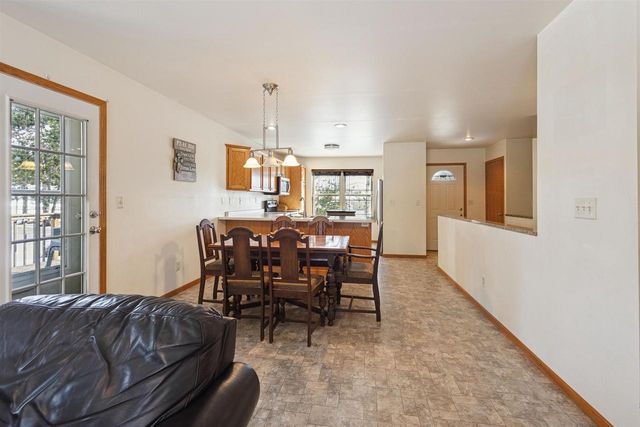 1016 WILDWOOD DRIVE, Stevens Point, WI 54482