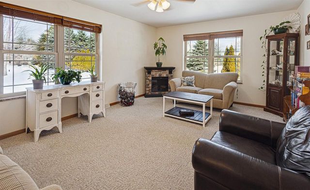 1016 WILDWOOD DRIVE, Stevens Point, WI 54482