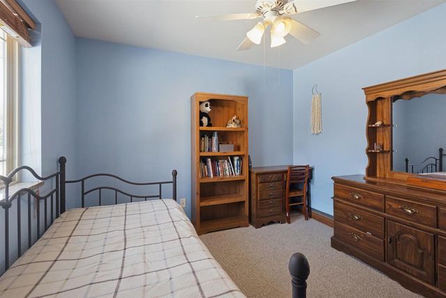 1016 WILDWOOD DRIVE, Stevens Point, WI 54482