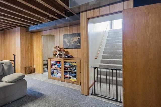 1016 WILDWOOD DRIVE, Stevens Point, WI 54482