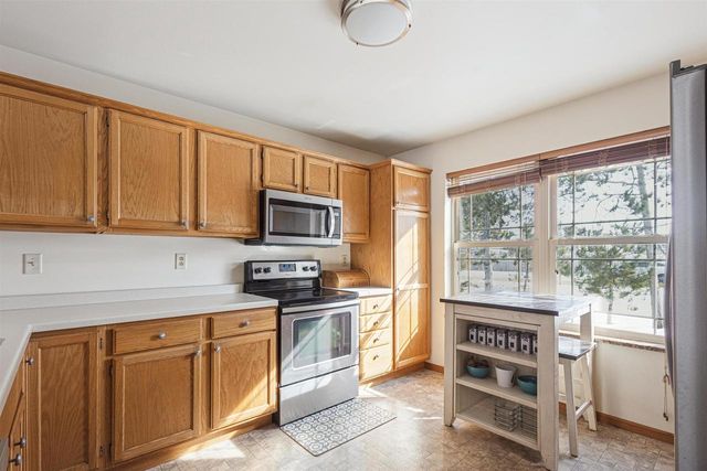 1016 WILDWOOD DRIVE, Stevens Point, WI 54482