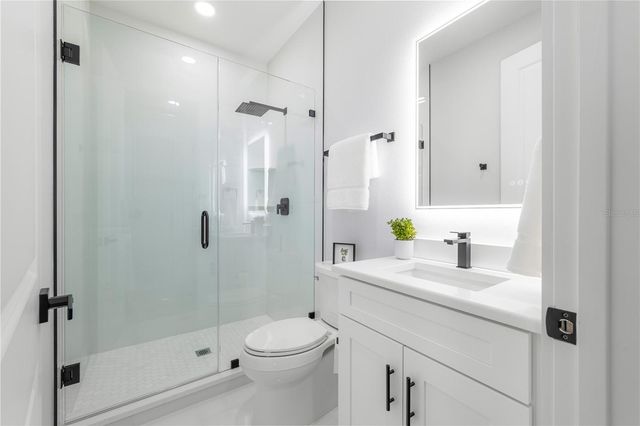 2608 W SAINT JOSEPH STREET 2, Tampa, FL 33607