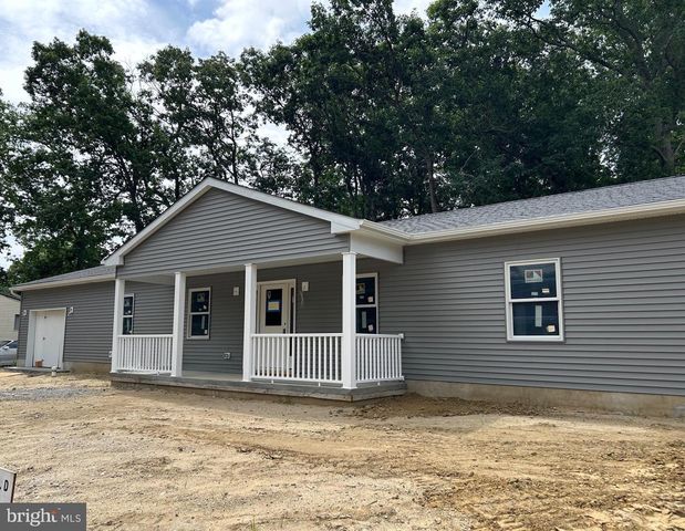 21 BOBWHITE BLVD, Browns Mills, NJ 08015