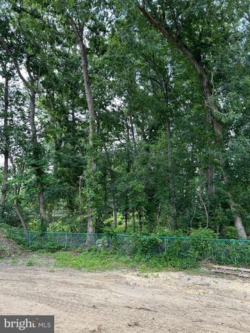 21 BOBWHITE BLVD, Browns Mills, NJ 08015