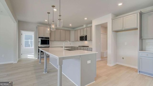 433 Sheridan Drive, Stockbridge, GA 30281