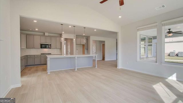 433 Sheridan Drive, Stockbridge, GA 30281