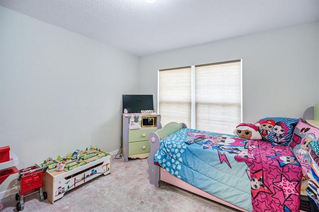 24 PONTIAC LANE, Palm Coast, FL 32164