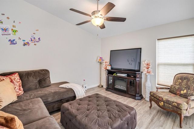 24 PONTIAC LANE, Palm Coast, FL 32164
