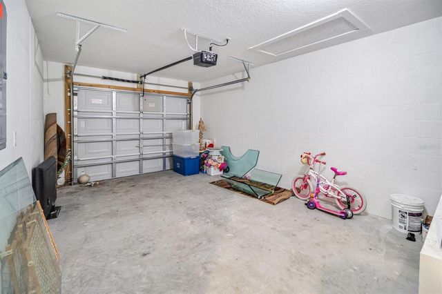 24 PONTIAC LANE, Palm Coast, FL 32164