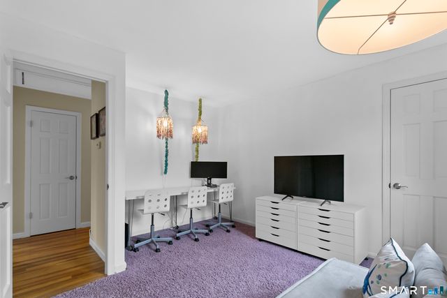 147 Carriage Drive, Fairfield, CT 06890