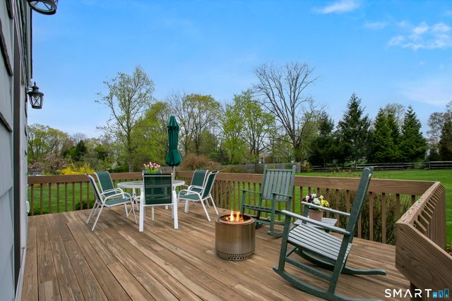 147 Carriage Drive, Fairfield, CT 06890