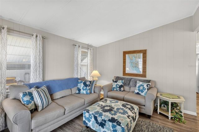 317 ESTRADA, North Port, FL 34287