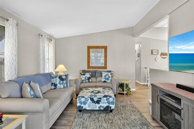 317 ESTRADA, North Port, FL 34287