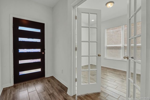 1625 Lawnside, San Antonio, TX 78245