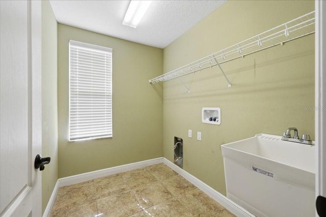 3017 VIA SIENA STREET, Plant City, FL 33566