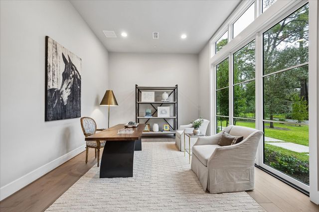 26 Valley Forge Drive, Bunker Hill Village, TX 77024