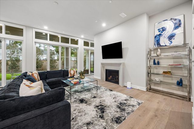 26 Valley Forge Drive, Bunker Hill Village, TX 77024