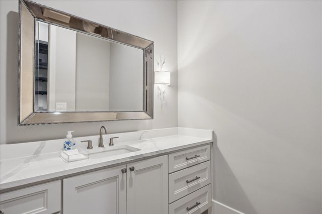 26 Valley Forge Drive, Bunker Hill Village, TX 77024