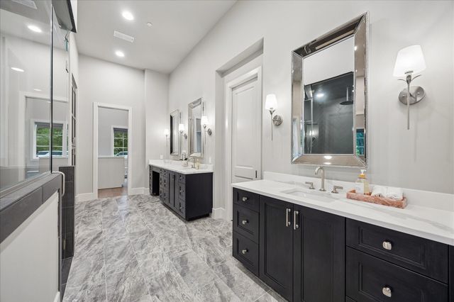 26 Valley Forge Drive, Bunker Hill Village, TX 77024