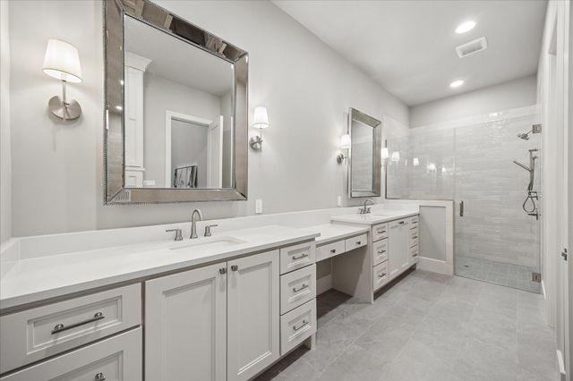 26 Valley Forge Drive, Bunker Hill Village, TX 77024