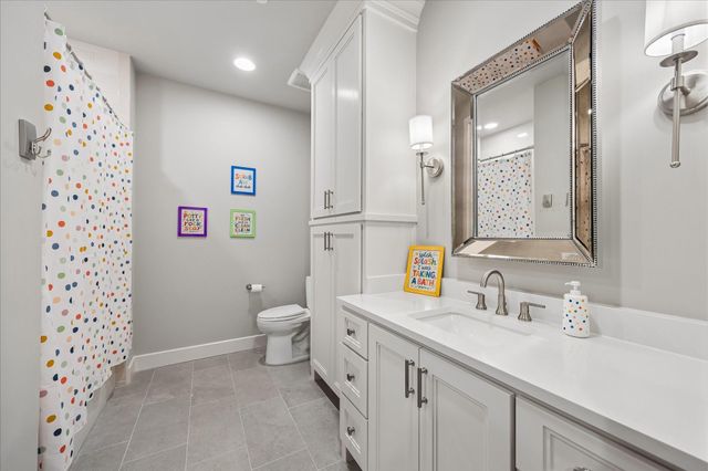 26 Valley Forge Drive, Bunker Hill Village, TX 77024