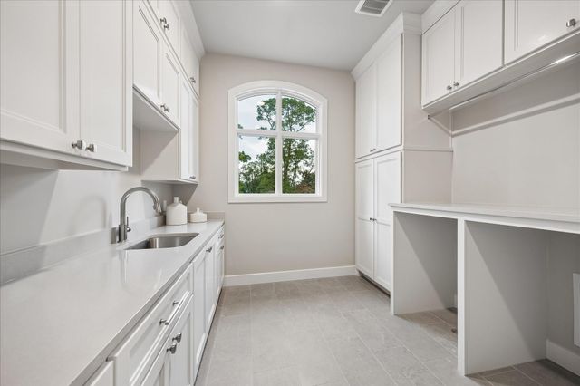 26 Valley Forge Drive, Bunker Hill Village, TX 77024