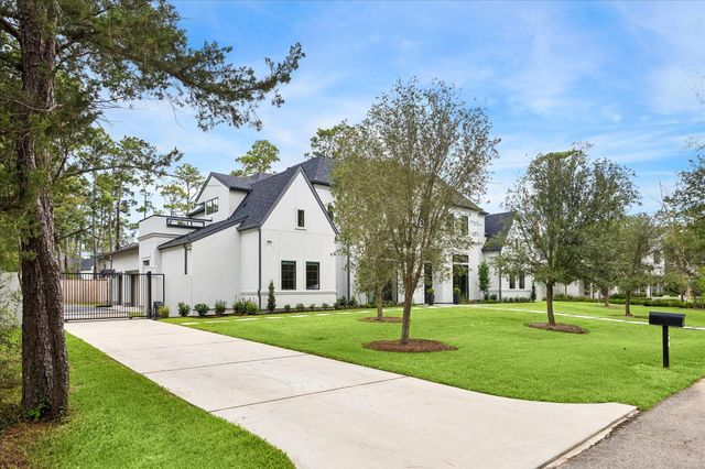26 Valley Forge Drive, Bunker Hill Village, TX 77024