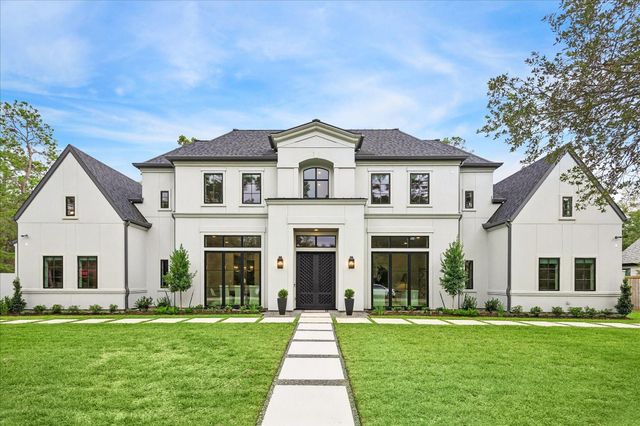 26 Valley Forge Drive, Bunker Hill Village, TX 77024