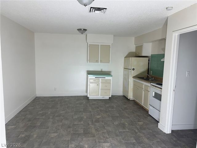 1808 Fairfield Avenue 2, Las Vegas, NV 89102