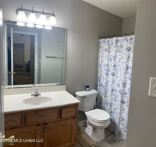 5928 Fredrick Drive, Southaven, MS 38671