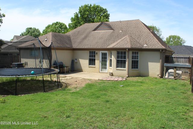 5928 Fredrick Drive, Southaven, MS 38671