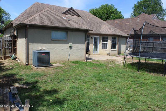 5928 Fredrick Drive, Southaven, MS 38671