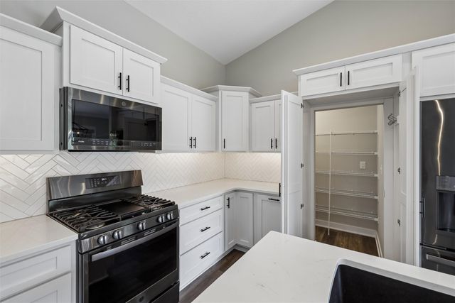 1811 Crabapple Lane, Granger, IA 50109