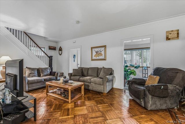 212-16 93rd Avenue, Queens Village, NY 11428