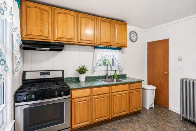 212-16 93rd Avenue, Queens Village, NY 11428