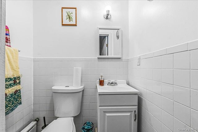 212-16 93rd Avenue, Queens Village, NY 11428