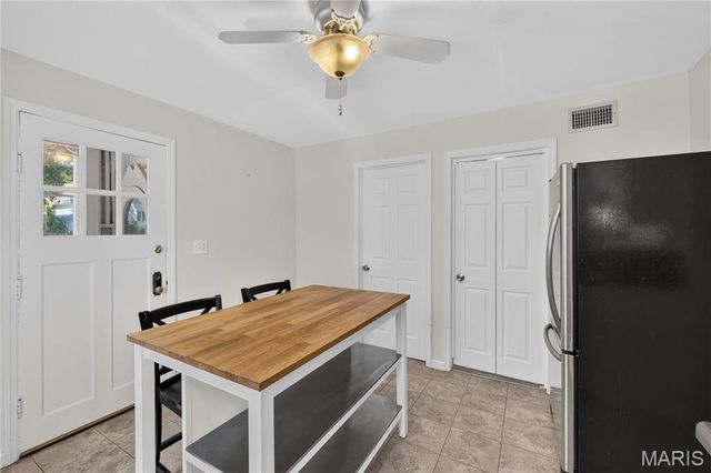 6557 Odell Street, St Louis, MO 63139
