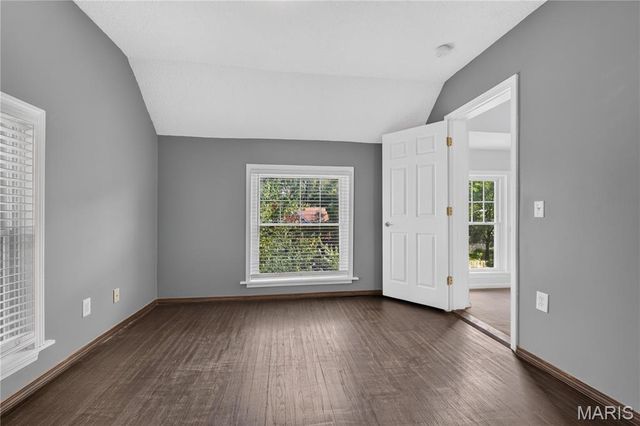 6557 Odell Street, St Louis, MO 63139