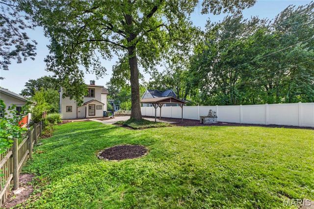 6557 Odell Street, St Louis, MO 63139