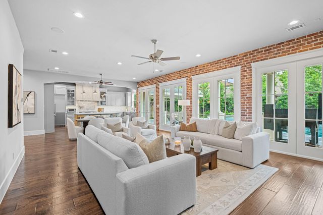 1826 Althea Drive, Houston, TX 77018