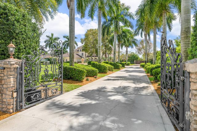 14535 Draft Horse Lane, Wellington, FL 33414