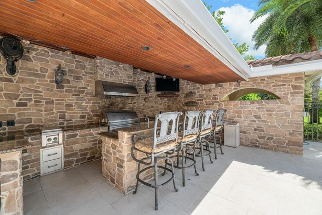 14535 Draft Horse Lane, Wellington, FL 33414