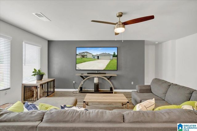 2225 W MIDDLEBROOK CROSSING, Odenville, AL 35120