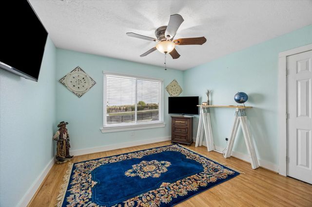 4141 Crestview Lane, Brenham, TX 77833