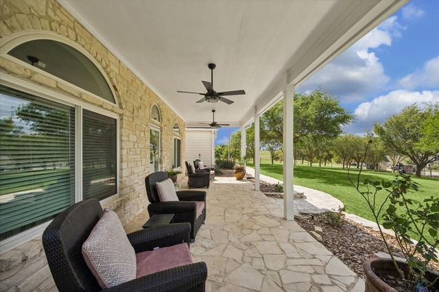4141 Crestview Lane, Brenham, TX 77833
