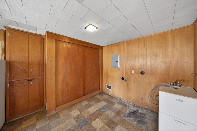 956 14th Avenue SW, Rochester, MN 55902