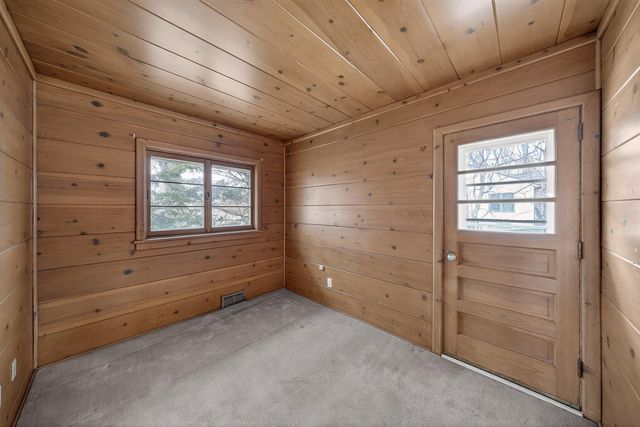 956 14th Avenue SW, Rochester, MN 55902